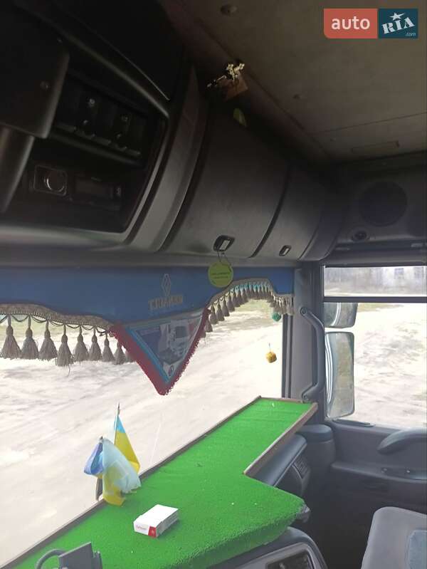 Тентованый Renault Magnum 2004 в Шумске