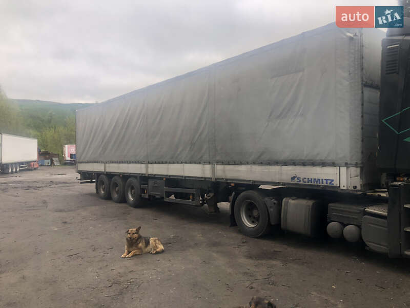 Тентований Renault Magnum 2005 в Києві