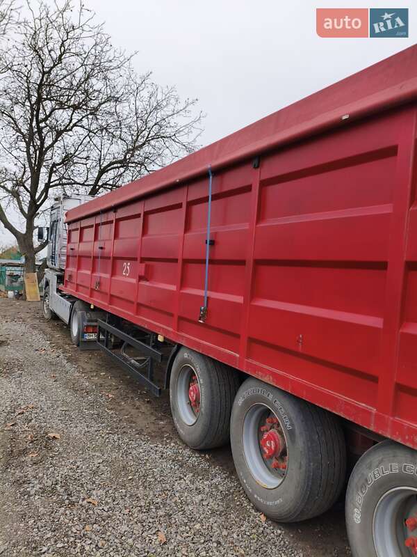 Вантажний фургон Renault Magnum 2004 в Новоархангельську фото 4 Вантажний фургон Renault Magnum 2004 в Новоархангельську