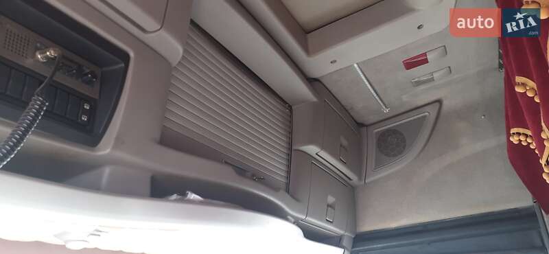 Тентованый Renault Magnum 2008 в Днепре