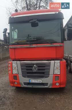 Тягач Renault Magnum 2012 в Іршаві