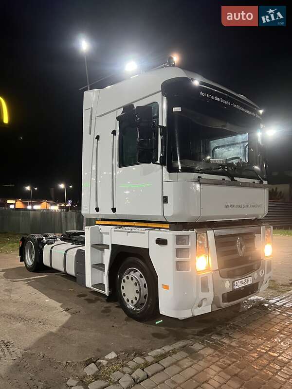Тягач Renault Magnum 2008 в Ковеле