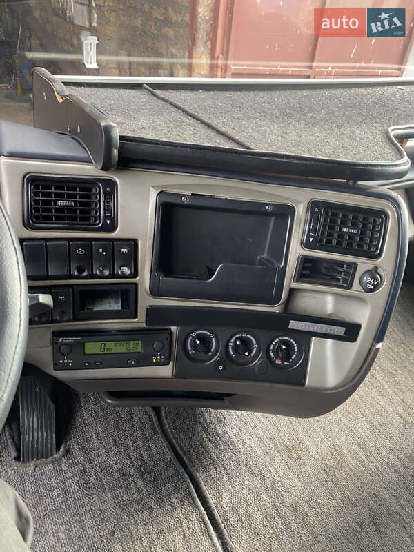 Тягач Renault Magnum 2008 в Кременчуці