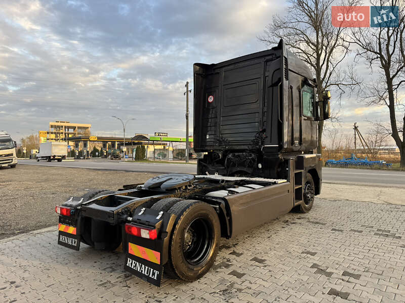 Тягач Renault Magnum 2013 в Черновцах