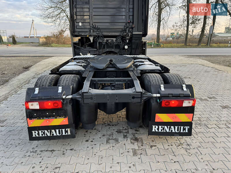 Тягач Renault Magnum 2013 в Черновцах