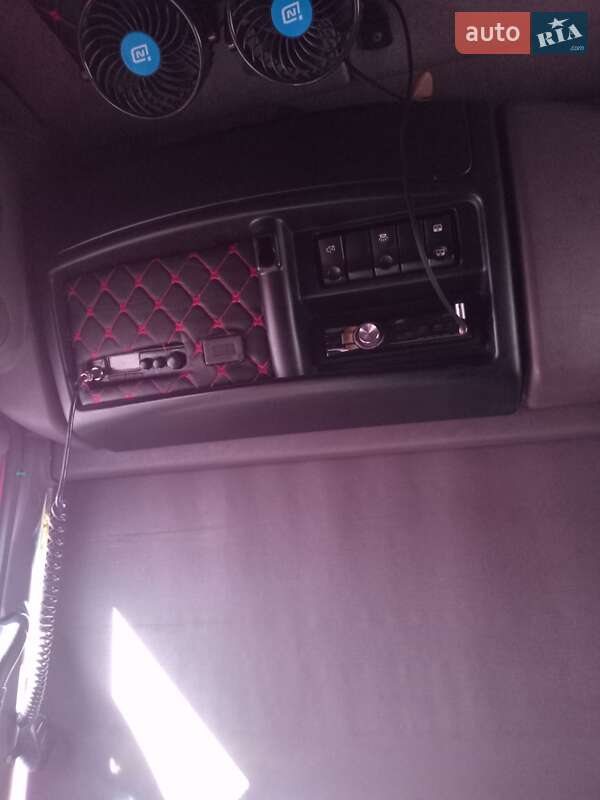 Тягач Renault Magnum 2003 в Харькове