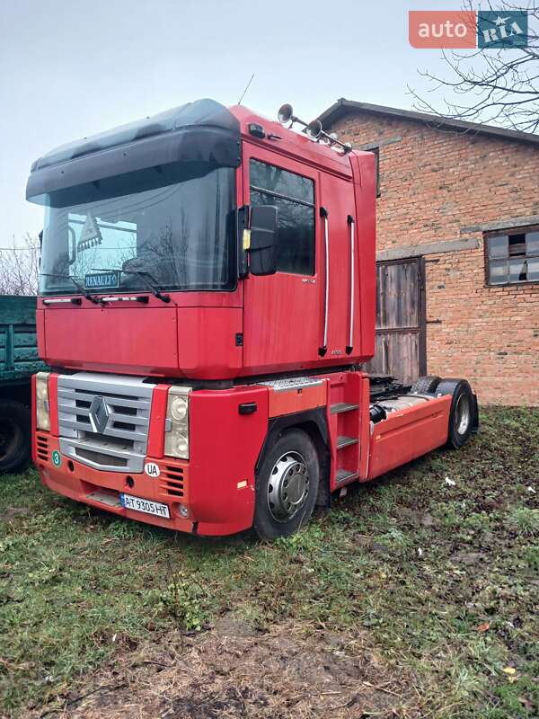 Тягач Renault Magnum 2006 в Гайсине