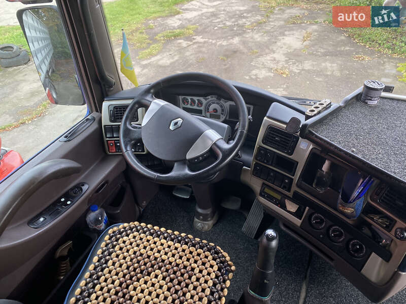 Тягач Renault Magnum 2006 в Луцьку