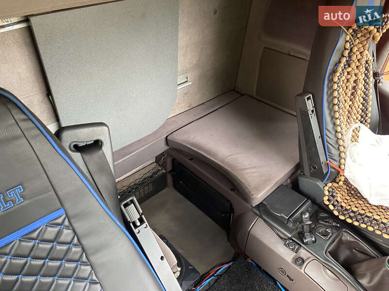 Тягач Renault Magnum 2006 в Луцьку