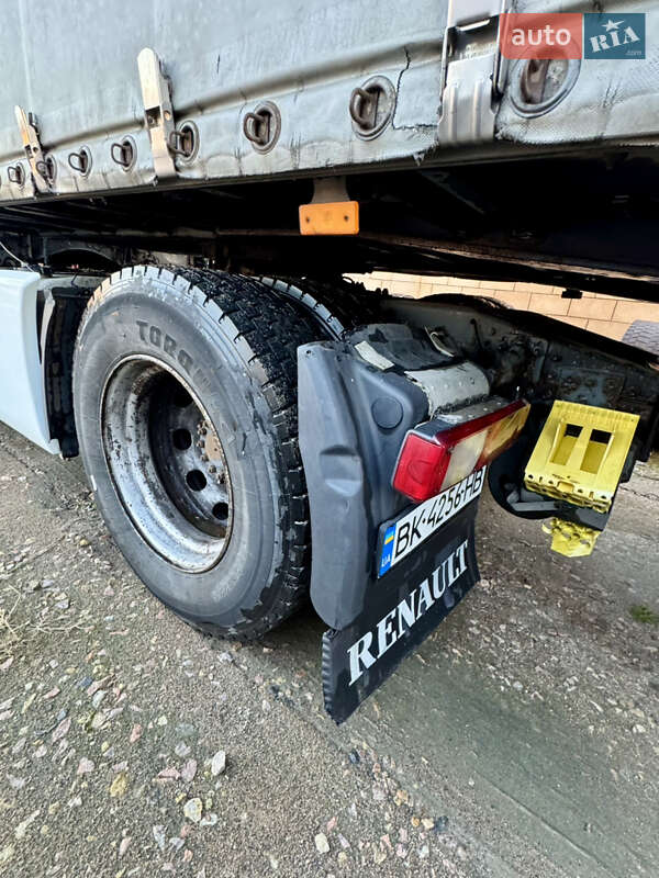 Тягач Renault Magnum 2008 в Рівному