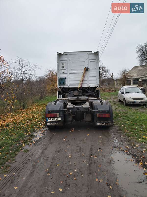 Тягач Renault Magnum 2001 в Голованевске