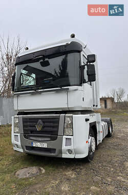 Тягач Renault Magnum 2012 в Рівному