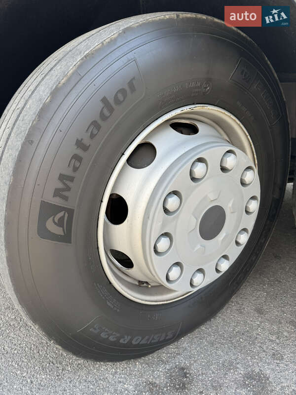 Тягач Renault Magnum 2011 в Киеве