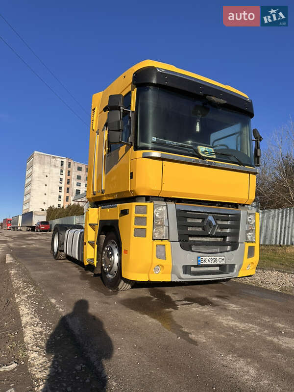 Renault Magnum 2012 Renault Magnum 2012