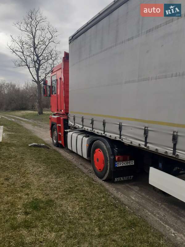 Тягач Renault Magnum 2007 в Кам'янець-Подільському