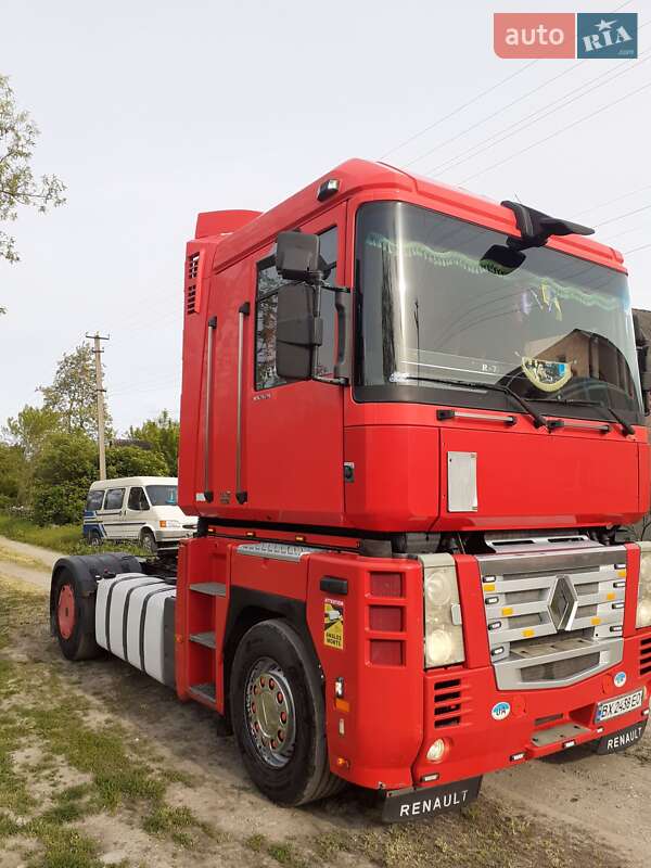 Тягач Renault Magnum 2007 в Кам'янець-Подільському