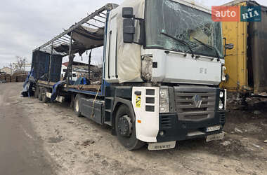 Тягач Renault Magnum 2005 в Києві