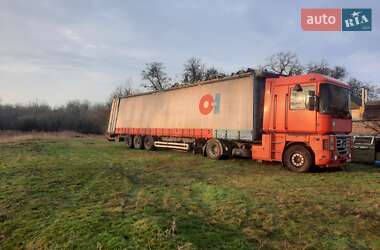 Тягач Renault Magnum 2004 в Кам'янському