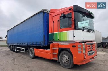 Тягач Renault Magnum 2008 в Золочеві