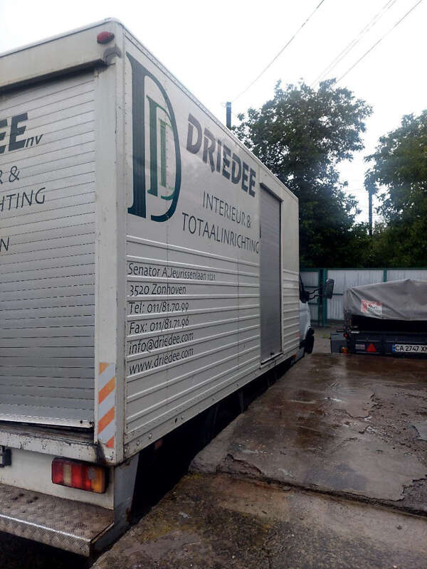 Вантажний фургон Renault Mascott 2006 в Корсунь-Шевченківському