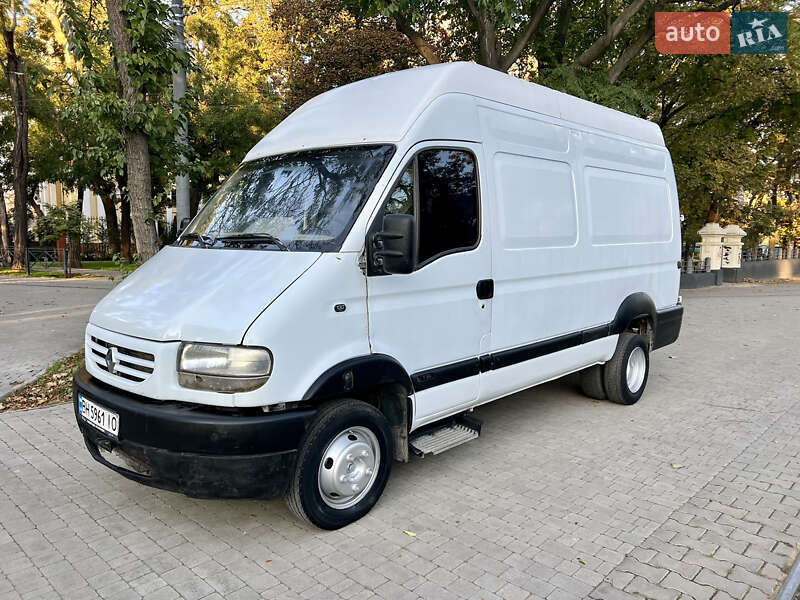 Renault Mascott 2001