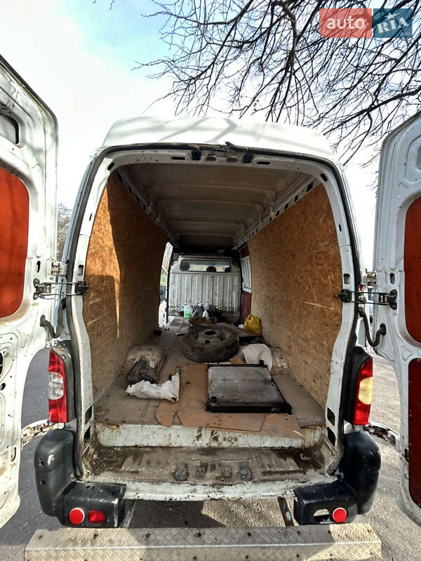 Грузовой фургон Renault Mascott 2006 в Полтаве