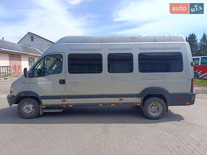 Туристический / Междугородний автобус Renault Mascott 2003 в 
