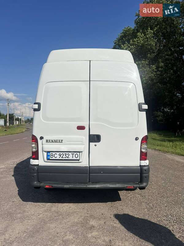 Грузовой фургон Renault Mascott 2005 в Львове