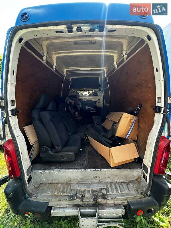 Вантажний фургон Renault Mascott 2002 в Львові