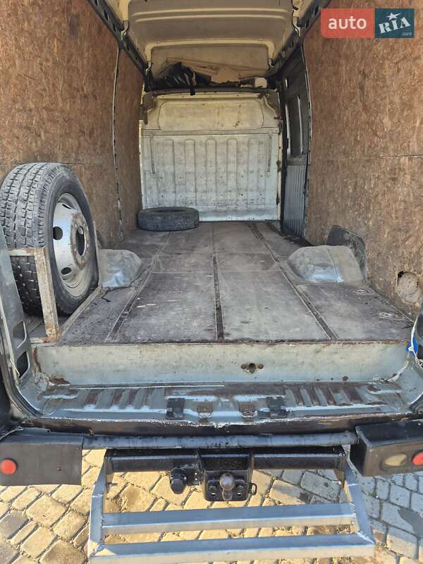 Грузовой фургон Renault Mascott 2003 в Николаеве