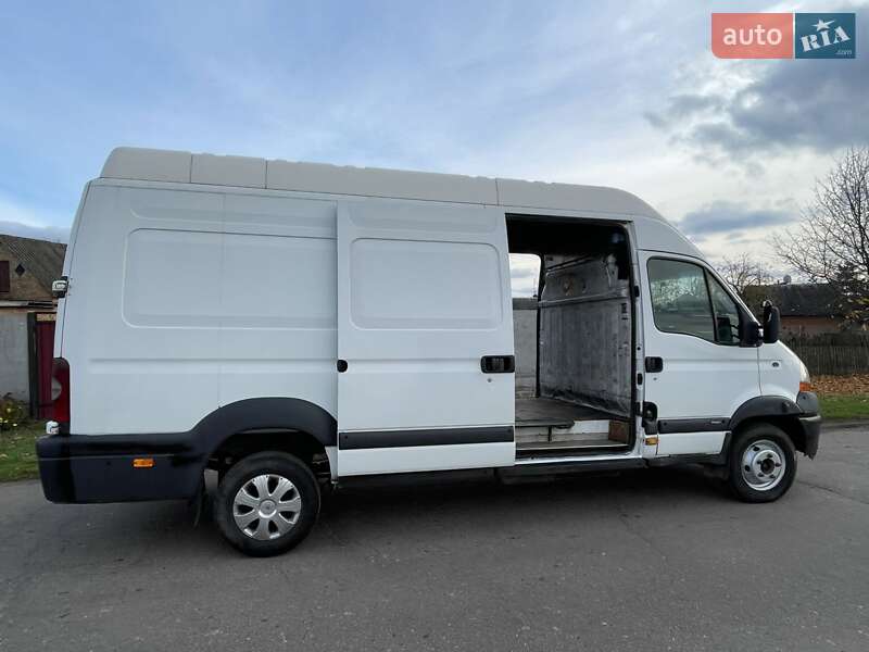 Вантажний фургон Renault Mascott 2005 в Києві