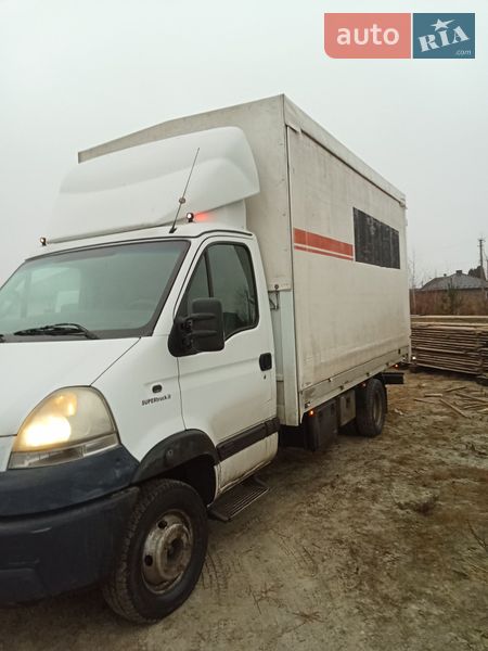 Грузовой фургон Renault Mascott 2006 в Ковеле