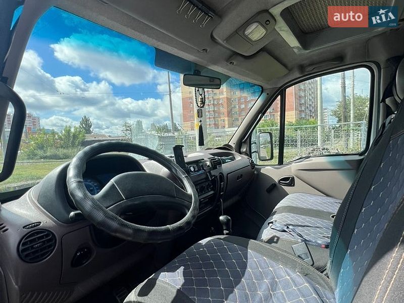 Грузовой фургон Renault Mascott 2000 в Виннице