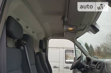 Грузопассажирский фургон Renault Master 2015 в Полтаве