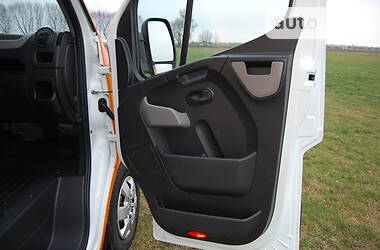 Грузовой фургон Renault Master 2015 в Дубно