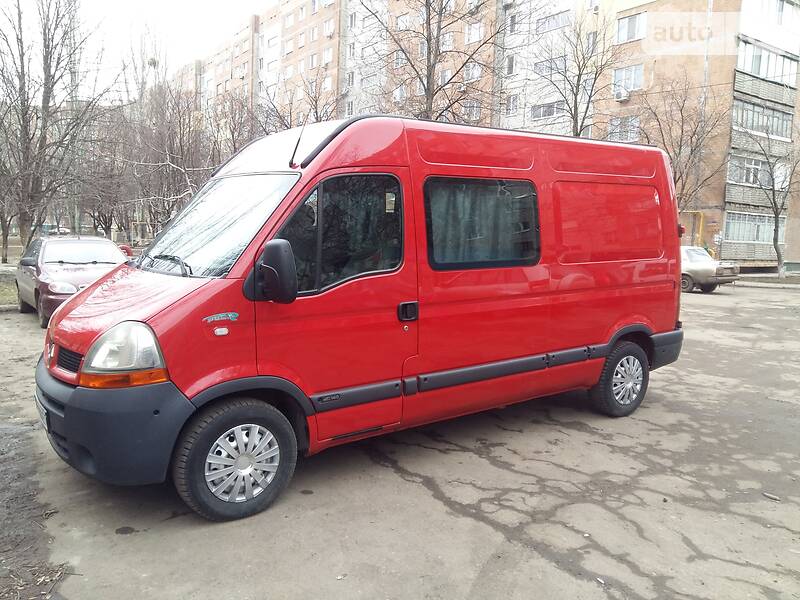 Грузопассажирский фургон Renault Master 2006 в Краматорске