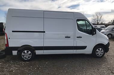 Грузопассажирский фургон Renault Master 2016 в 
