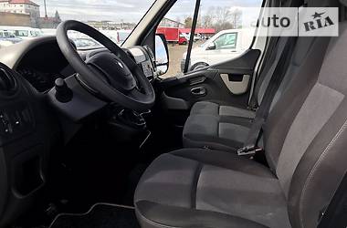 Грузопассажирский фургон Renault Master 2016 в 