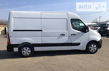 Вантажопасажирський фургон Renault Master 2015 в 