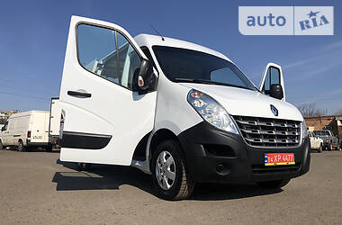 Вантажопасажирський фургон Renault Master 2015 в 