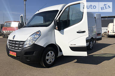 Вантажопасажирський фургон Renault Master 2015 в 