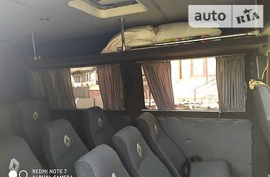 Вантажопасажирський фургон Renault Master 1999 в 