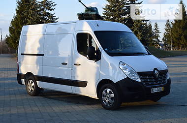 Вантажопасажирський фургон Renault Master 2016 в 