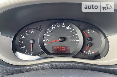 Вантажопасажирський фургон Renault Master 2016 в 