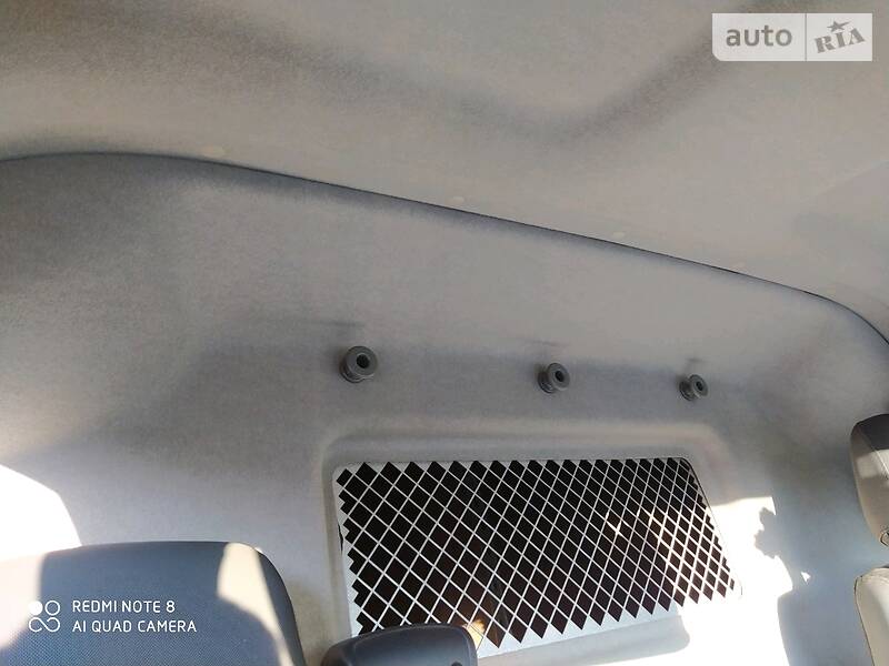 Вантажопасажирський фургон Renault Master 2015 в Хмельницькому фото 11 Вантажопасажирський фургон Renault Master 2015 в Хмельницькому