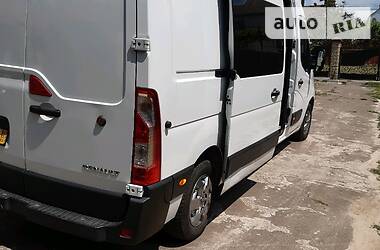 Грузопассажирский фургон Renault Master 2016 в Червонограде