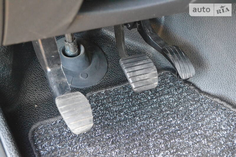 Вантажопасажирський фургон Renault Master 2015 в Броварах фото 41 Вантажопасажирський фургон Renault Master 2015 в Броварах