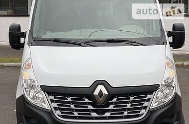 Грузопассажирский фургон Renault Master 2016 в Ровно