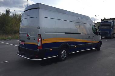Грузопассажирский фургон Renault Master 2015 в Киеве