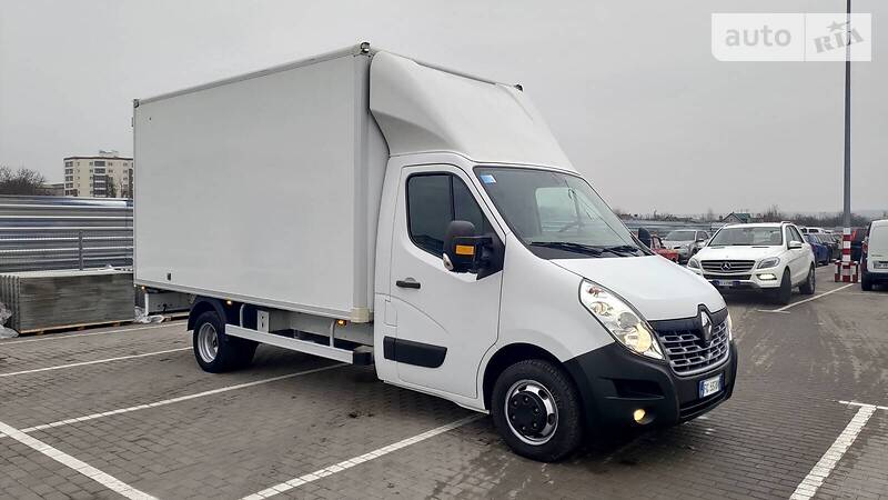 Грузопассажирский фургон Renault Master 2016 в Дубно